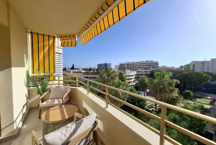 R5081647-Apartment-For-Sale-Marbella-Penthouse-2-Beds-80-Built