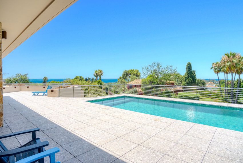 R5081764-Villa-For-Sale-Elviria-Detached-4-Beds-410-Built-1