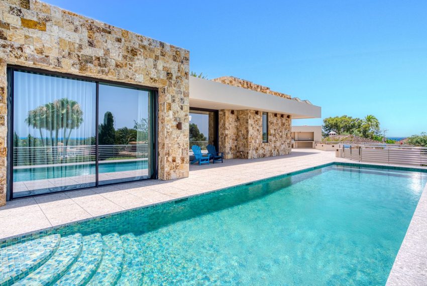 R5081764-Villa-For-Sale-Elviria-Detached-4-Beds-410-Built