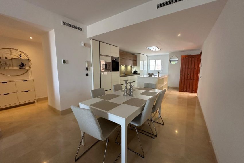 R5083303-Apartment-For-Sale-Nueva-Andalucia-Ground-Floor-2-Beds-217-Built-2