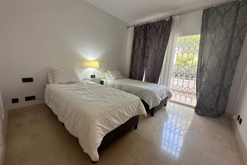 R5083303-Apartment-For-Sale-Nueva-Andalucia-Ground-Floor-2-Beds-217-Built-4