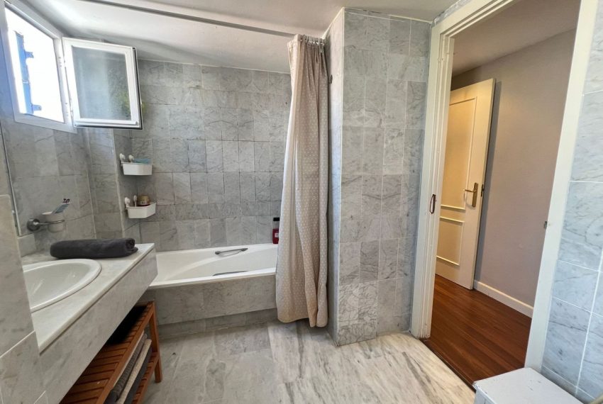 R5100985-Apartment-For-Sale-Marbella-Penthouse-Duplex-2-Beds-150-Built-15