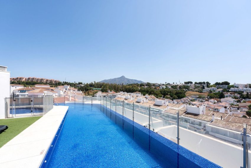 R5103913-Apartment-For-Sale-La-Campana-Middle-Floor-3-Beds-102-Built-1