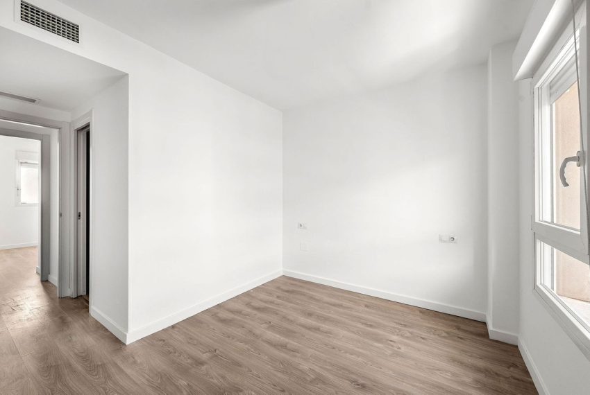 R5103913-Apartment-For-Sale-La-Campana-Middle-Floor-3-Beds-102-Built-10