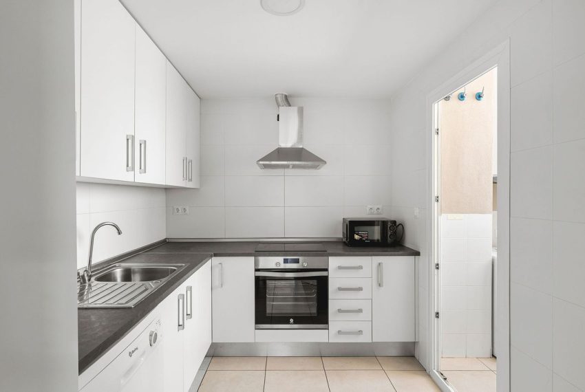 R5103913-Apartment-For-Sale-La-Campana-Middle-Floor-3-Beds-102-Built-7