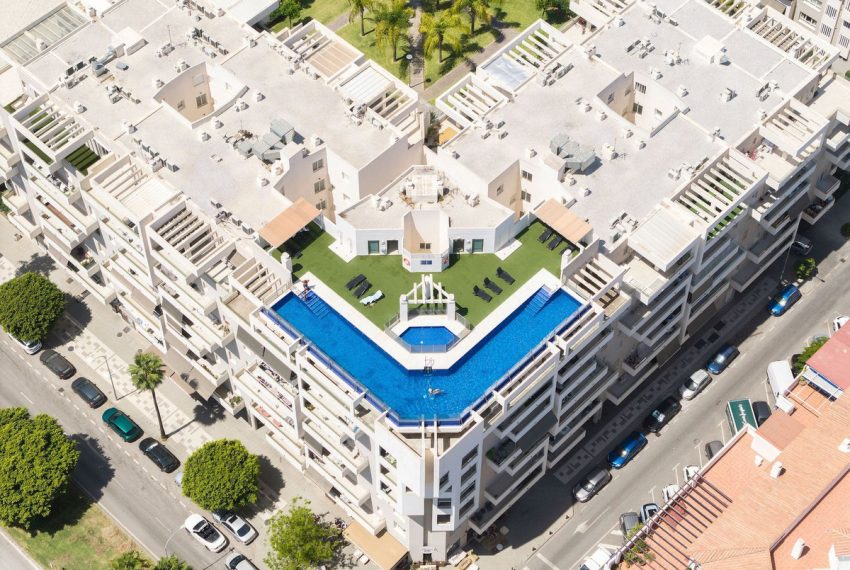 R5103913-Apartment-For-Sale-La-Campana-Middle-Floor-3-Beds-102-Built
