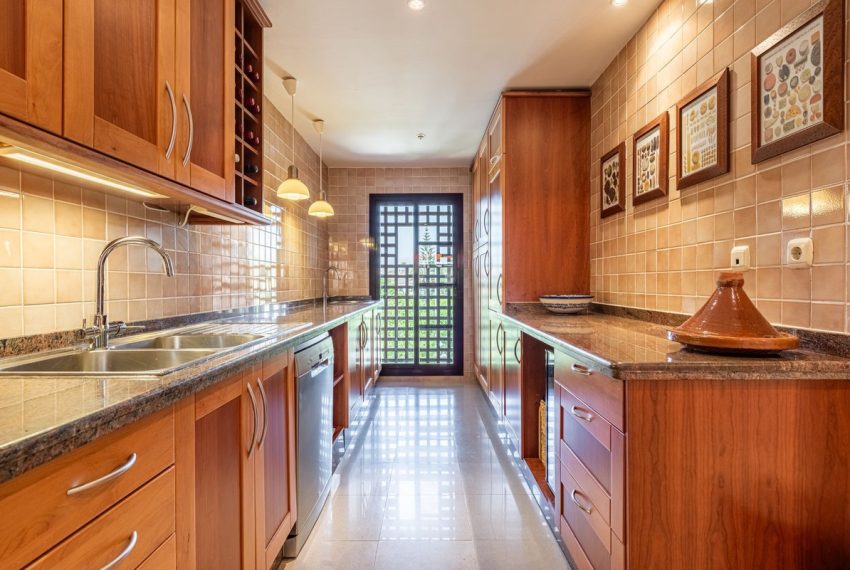 R5104255-Apartment-For-Sale-San-Pedro-de-Alcantara-Penthouse-3-Beds-158-Built-16