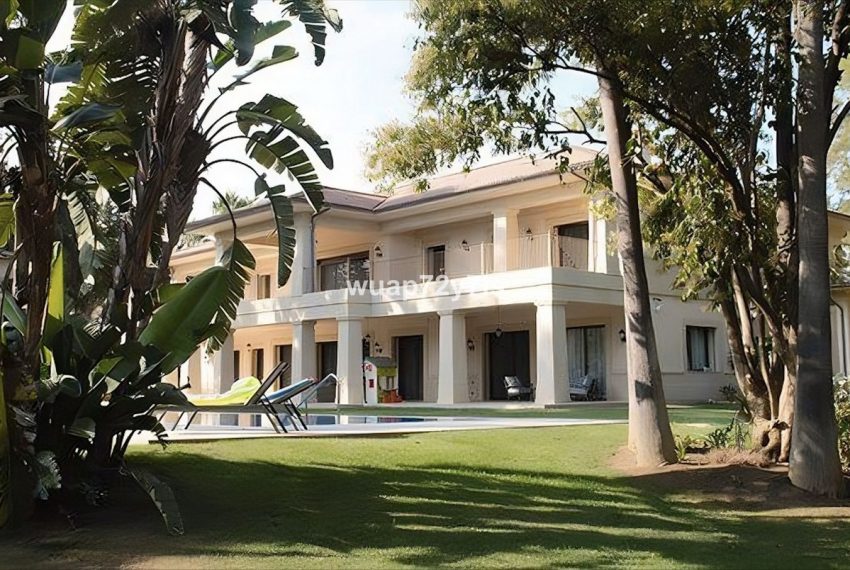 R5104297-Villa-For-Sale-Marbella-Detached-6-Beds-1018-Built-18