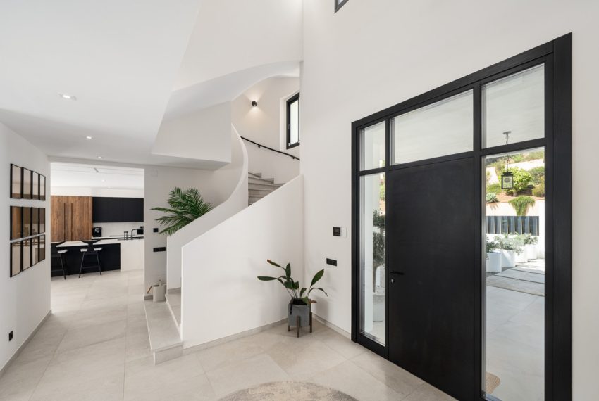 R5104471-Villa-For-Sale-Elviria-Detached-5-Beds-638-Built-16