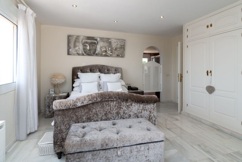 R5104783-Villa-For-Sale-La-Cala-de-Mijas-Detached-4-Beds-378-Built-15
