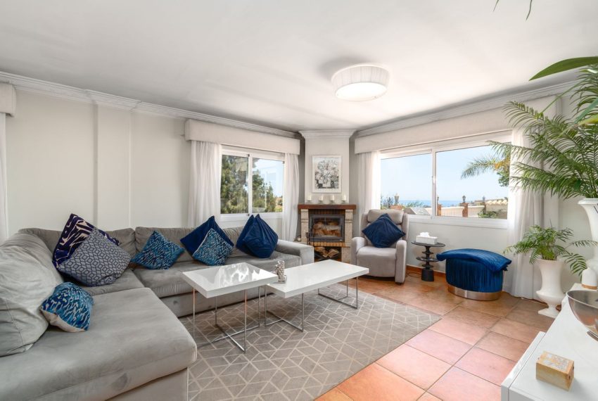R5104783-Villa-For-Sale-La-Cala-de-Mijas-Detached-4-Beds-378-Built-4