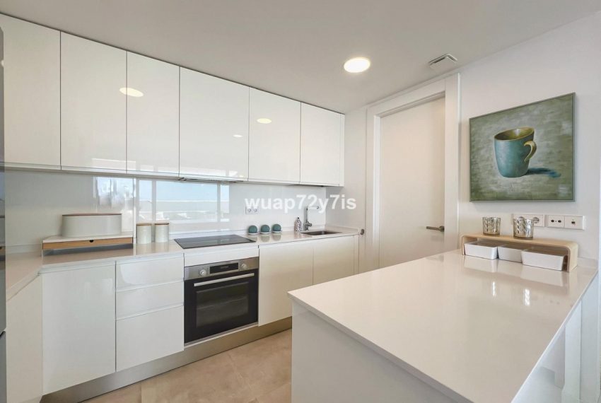 R5104981-Apartment-For-Sale-Estepona-Penthouse-4-Beds-124-Built-3
