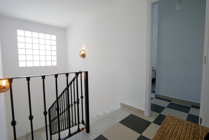 R5105011-Villa-For-Sale-Cabopino-Detached-3-Beds-223-Built-13