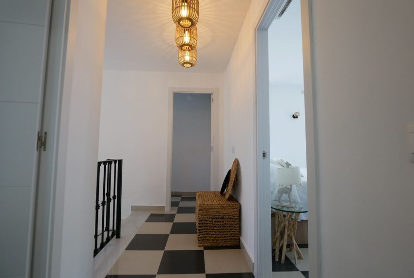 R5105011-Villa-For-Sale-Cabopino-Detached-3-Beds-223-Built-14
