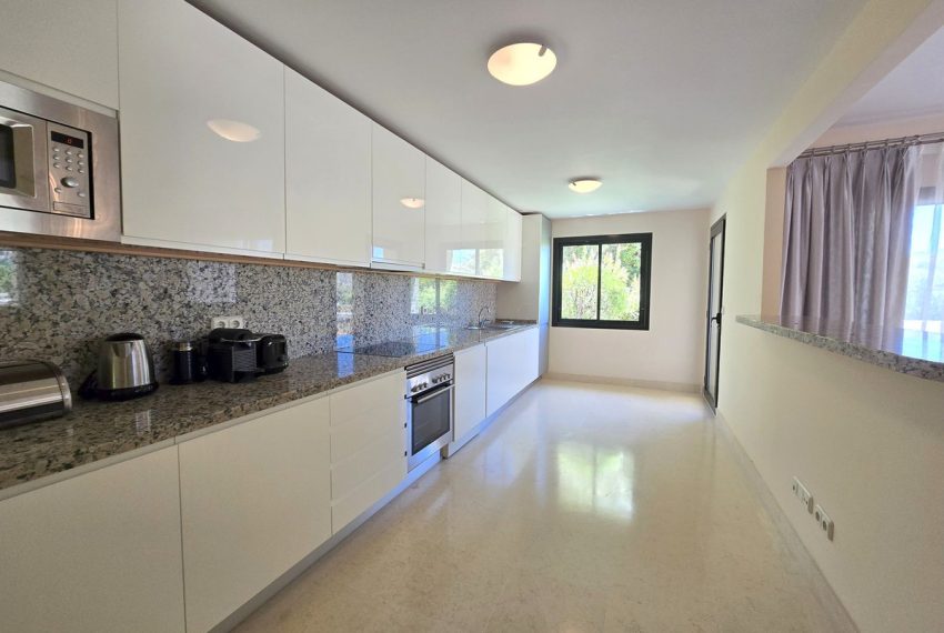 R5105041-Apartment-For-Sale-Benahavis-Middle-Floor-2-Beds-138-Built-2