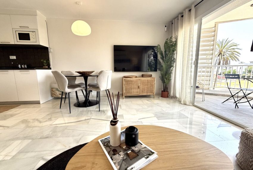 R5105080-Apartment-For-Sale-San-Pedro-de-Alcantara-Middle-Floor-2-Beds-99-Built-2