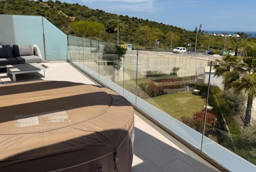 R5105095-Apartment-For-Sale-Estepona-Penthouse-2-Beds-200-Built-6