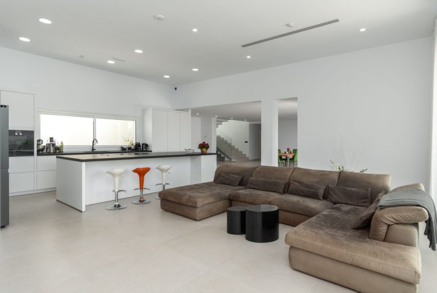 R5106406-Villa-For-Sale-La-Mairena-Detached-3-Beds-328-Built-3