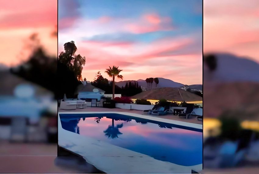 R5106826-Villa-For-Sale-Nueva-Andalucia-Detached-5-Beds-646-Built-6