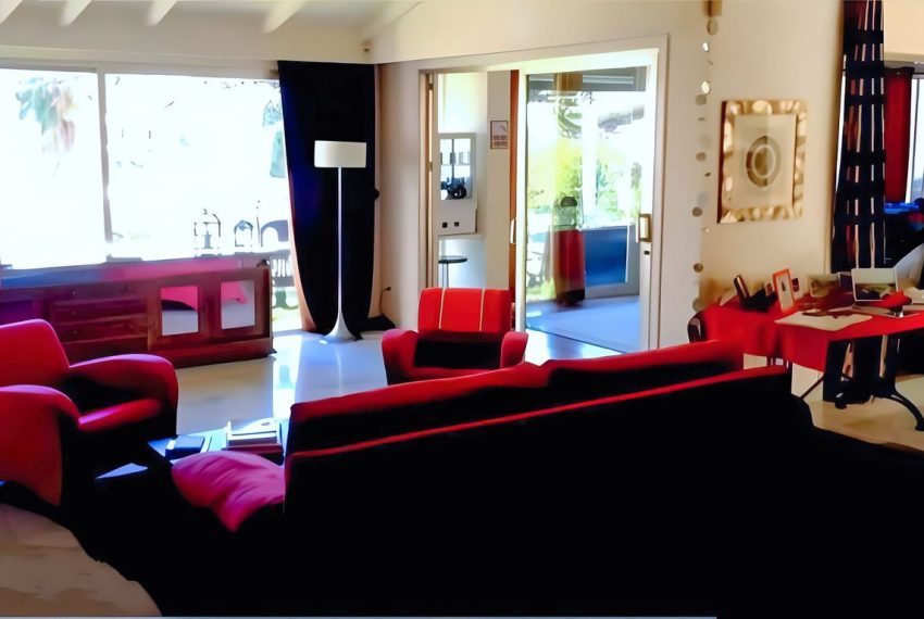 R5106826-Villa-For-Sale-Nueva-Andalucia-Detached-5-Beds-646-Built-7