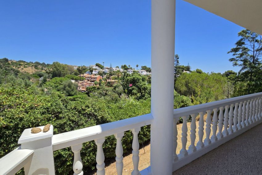 R5107366-Villa-For-Sale-Calahonda-Detached-4-Beds-310-Built-12