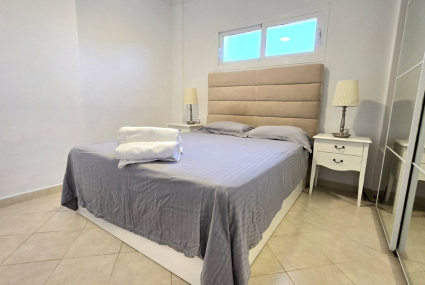 R5107366-Villa-For-Sale-Calahonda-Detached-4-Beds-310-Built-18