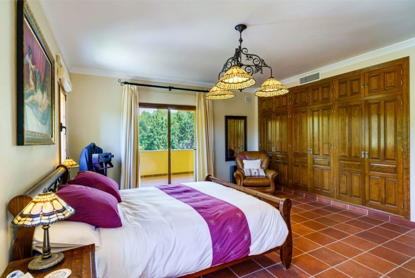 R5109355-Villa-For-Sale-Benahavis-Detached-5-Beds-554-Built-10