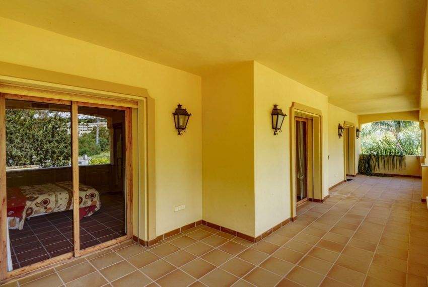 R5109355-Villa-For-Sale-Benahavis-Detached-5-Beds-554-Built-17