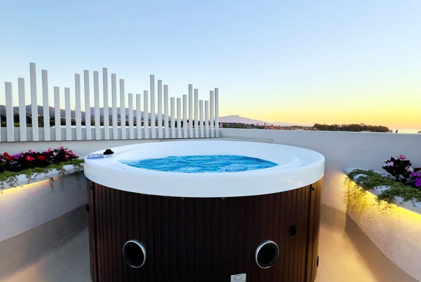 R5109568-Apartment-For-Sale-Estepona-Penthouse-2-Beds-101-Built-3