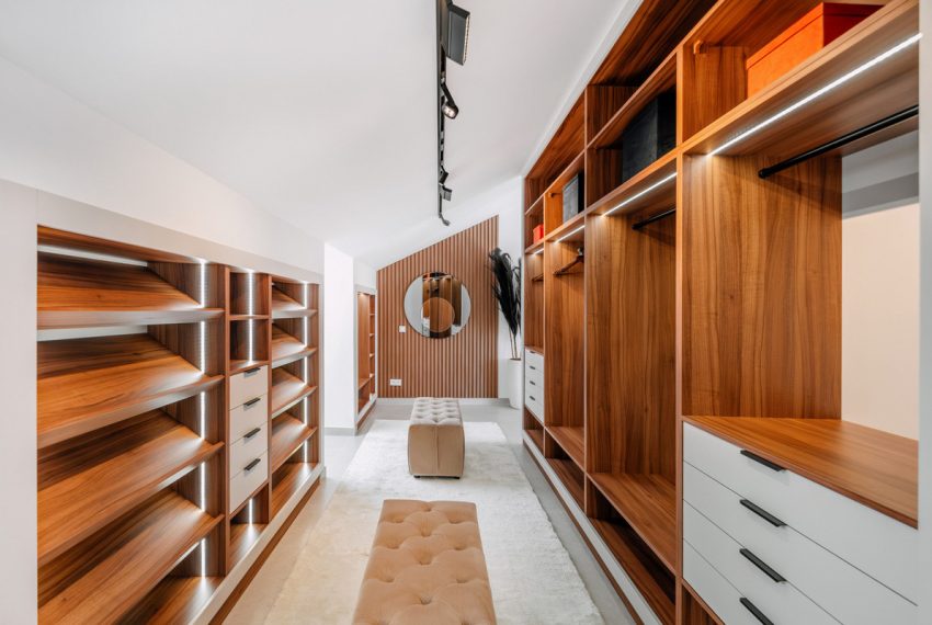 R5109646-Apartment-For-Sale-Nueva-Andalucia-Penthouse-Duplex-5-Beds-389-Built-1