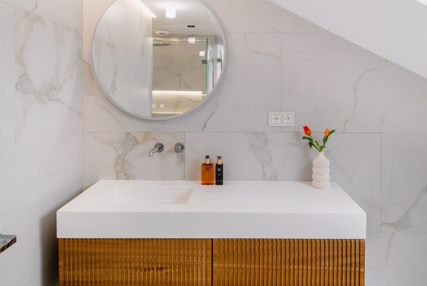 R5109646-Apartment-For-Sale-Nueva-Andalucia-Penthouse-Duplex-5-Beds-389-Built-17