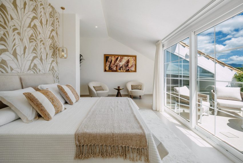 R5109646-Apartment-For-Sale-Nueva-Andalucia-Penthouse-Duplex-5-Beds-389-Built-3