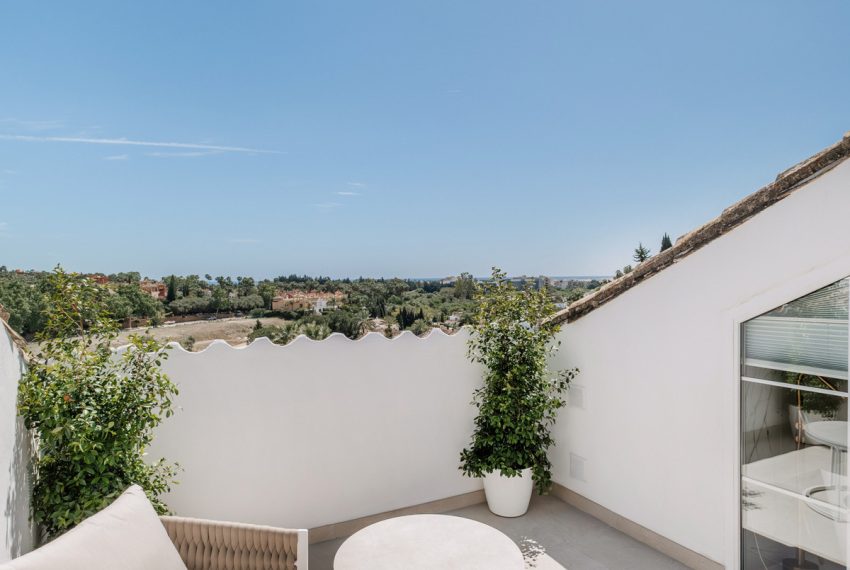 R5109646-Apartment-For-Sale-Nueva-Andalucia-Penthouse-Duplex-5-Beds-389-Built-9