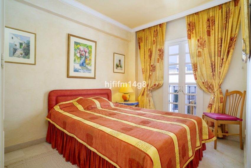 R5110927-Townhouse-For-Sale-Nueva-Andalucia-Terraced-3-Beds-154-Built-16