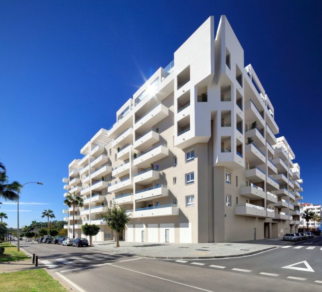 R5111128-Image 1-Middle Floor - 2 Beds - 115 Built