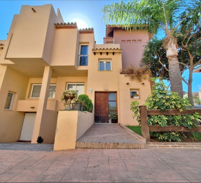 R5111263-Image 1-Semi Detached - 4 Beds - 233 Built