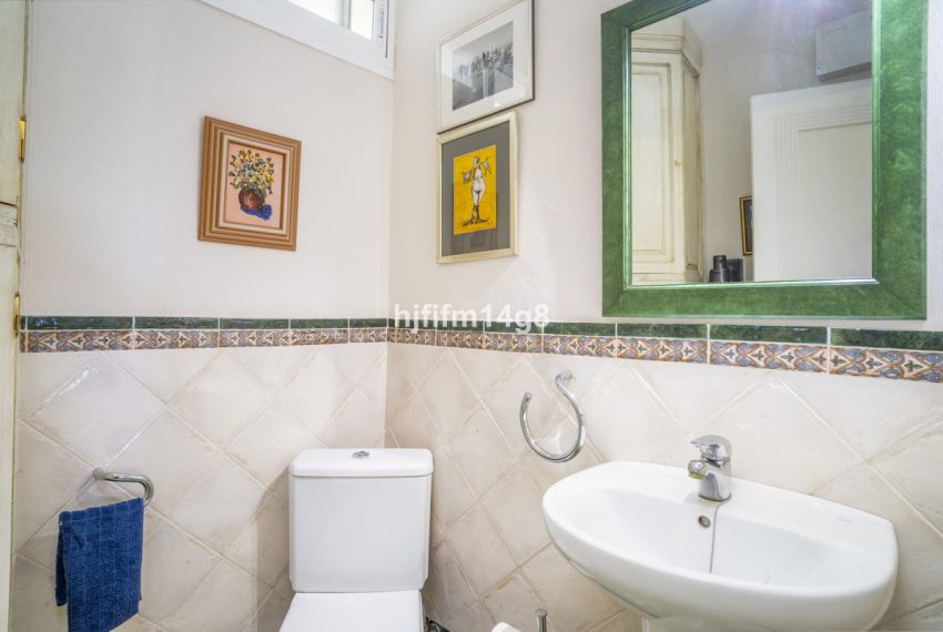 R5111875-Townhouse-For-Sale-Nueva-Andalucia-Terraced-3-Beds-160-Built-19