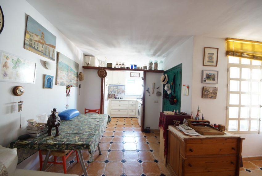 R5113708-Townhouse-For-Sale-Nueva-Andalucia-Terraced-2-Beds-93-Built-2