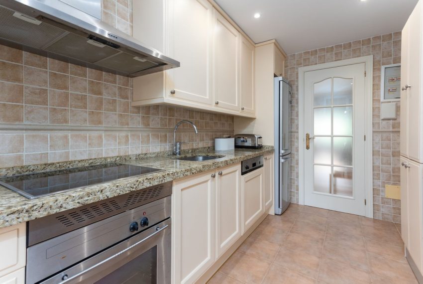 R5114314-Apartment-For-Sale-Puerto-Banus-Ground-Floor-2-Beds-130-Built-5