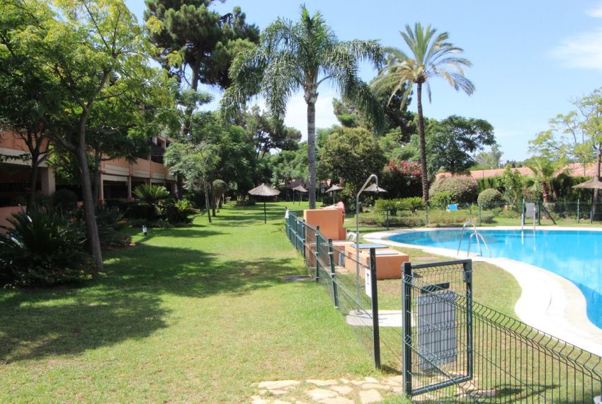 R5115484-Apartment-For-Sale-Elviria-Penthouse-2-Beds-135-Built