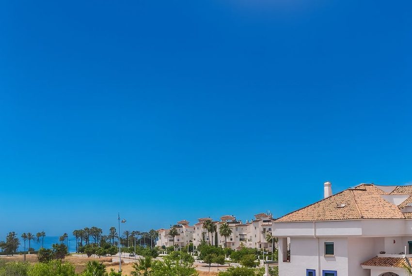 R5115499-Townhouse-For-Sale-San-Pedro-de-Alcantara-Terraced-5-Beds-261-Built-1