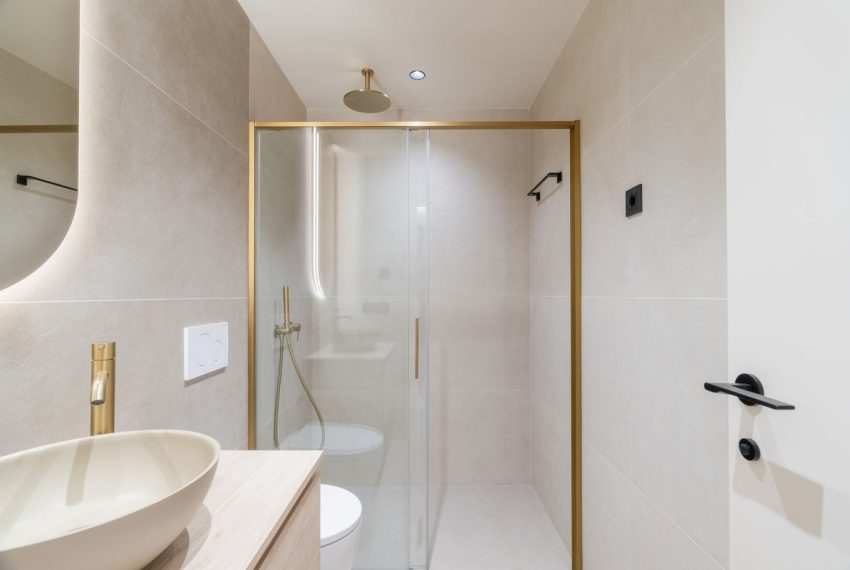 R5115613-Apartment-For-Sale-Nueva-Andalucia-Ground-Floor-3-Beds-170-Built-19