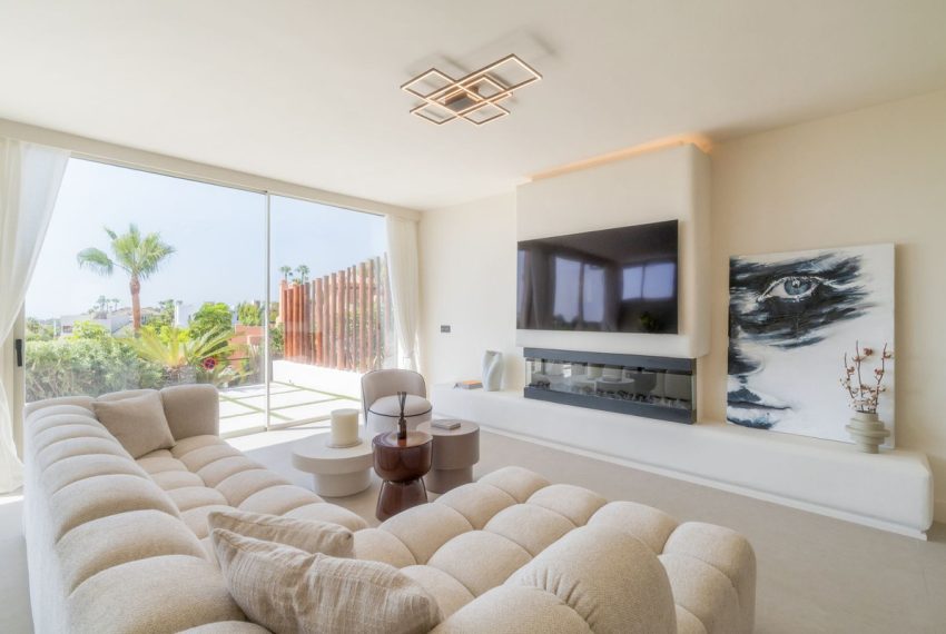 R5115613-Apartment-For-Sale-Nueva-Andalucia-Ground-Floor-3-Beds-170-Built-8