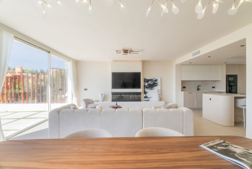 R5115613-Apartment-For-Sale-Nueva-Andalucia-Ground-Floor-3-Beds-170-Built-9