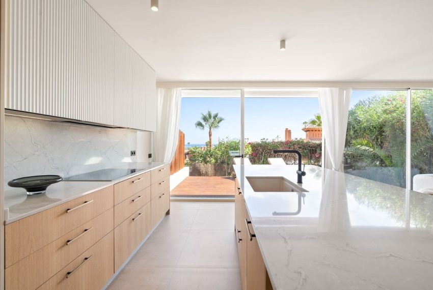 R5116174-Apartment-For-Sale-Nueva-Andalucia-Ground-Floor-3-Beds-175-Built-5