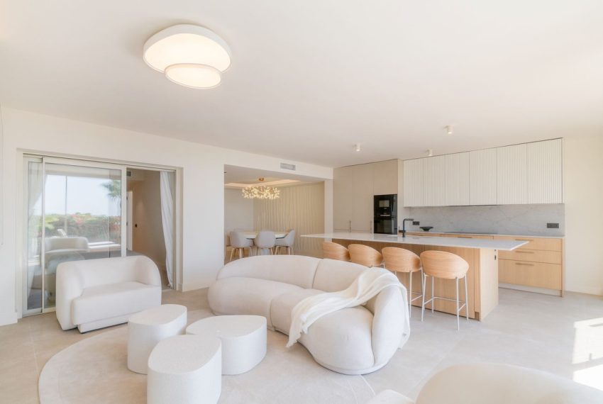 R5116174-Apartment-For-Sale-Nueva-Andalucia-Ground-Floor-3-Beds-175-Built-6