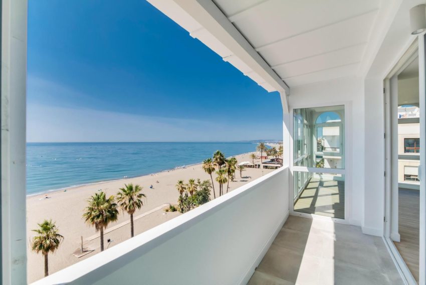 R5117215-Apartment-For-Sale-Estepona-Penthouse-3-Beds-123-Built-1