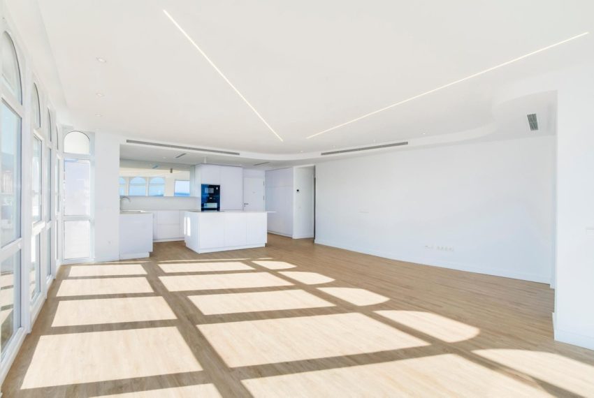 R5117215-Apartment-For-Sale-Estepona-Penthouse-3-Beds-123-Built-4
