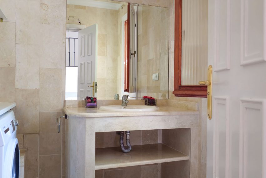 R5117644-Apartment-For-Sale-Nueva-Andalucia-Duplex-4-Beds-221-Built-15