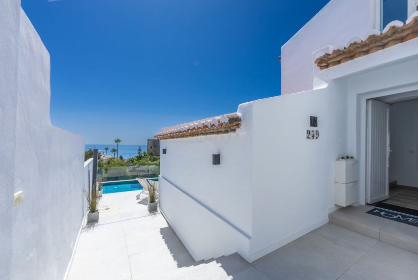 R5118034-Villa-For-Sale-Estepona-Detached-3-Beds-141-Built-12